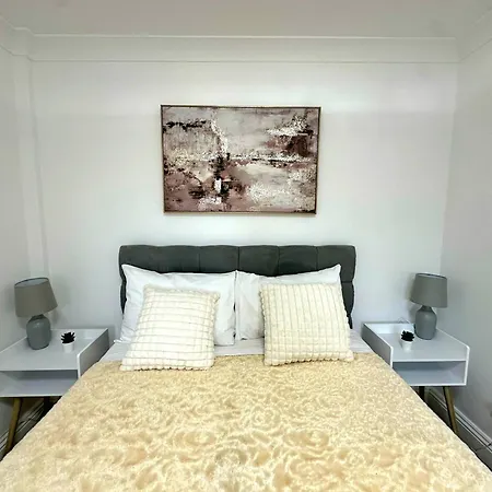 Madrid Double Room-2