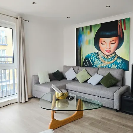 Beautiful Central Family Apartment For 6-2