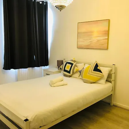Property Near By Limehouse London-2