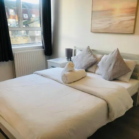 Property Near By Limehouse London-3