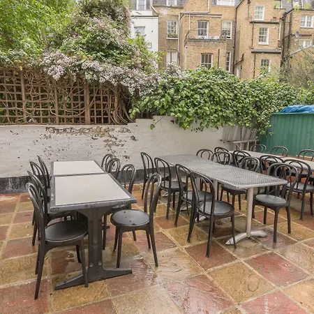 Victoria Inn London-3
