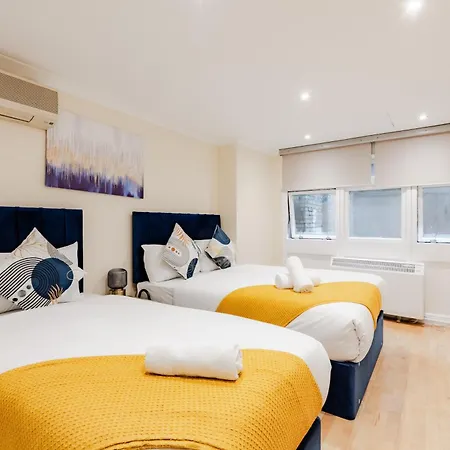 Comfy Apartments In Queensway-3