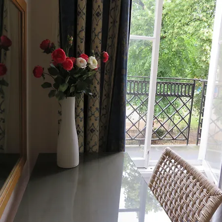 Euro Hotel-3