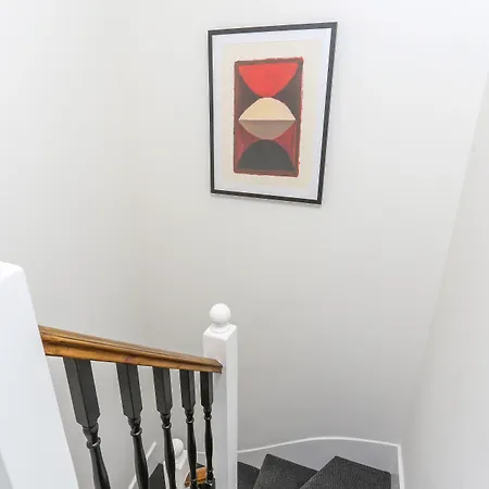 Inverness Terrace Serviced Apartments-2