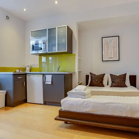 St James House Serviced Apartments By Concept Apartments-3