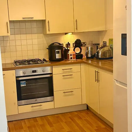 Room 1 Or 2 Ppl Near Excel, O2, Canary Wharf - London-3