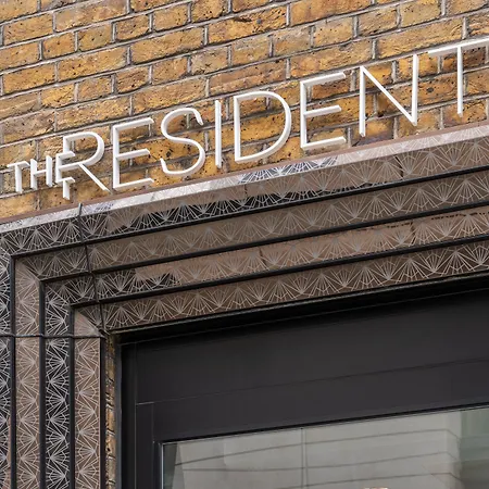 The Resident Victoria-2