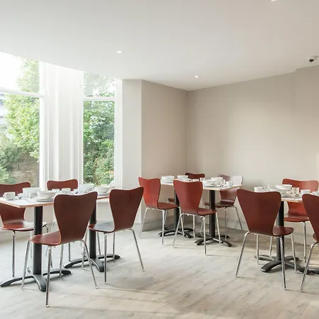 Mowbray Court Hotel-2