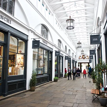 Wilde Aparthotels London Covent Garden-3