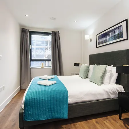 Twyne House Apartments-2