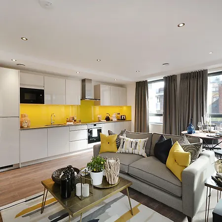 Twyne House Apartments-3