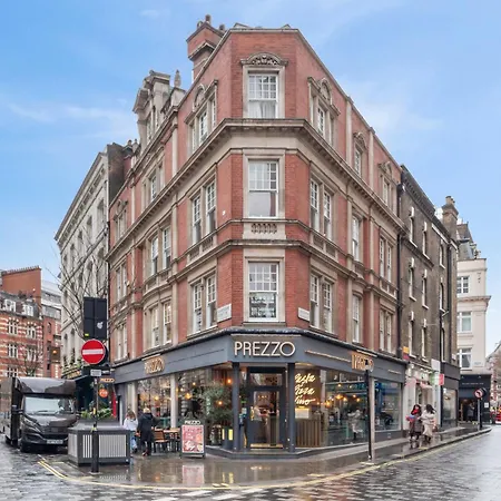 Prime Soho 3-Bedroom Apartment Steps From Piccadilly And Chinatown! No Lift 3Gh-2