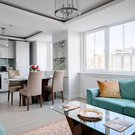 Cromwell Road Apartments-2