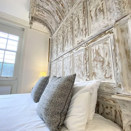 Stylish Apartments In Pimlico & Westminster-3