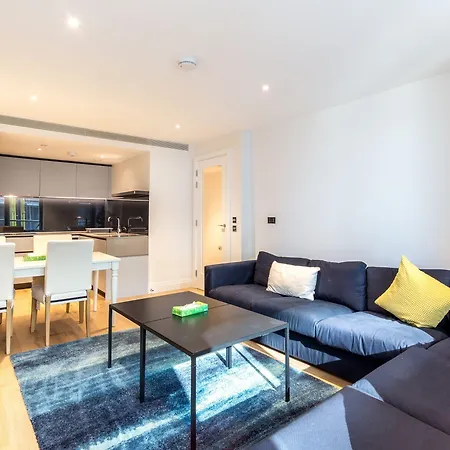 Stylish 2 Bed Flats Near Us Embassy-3