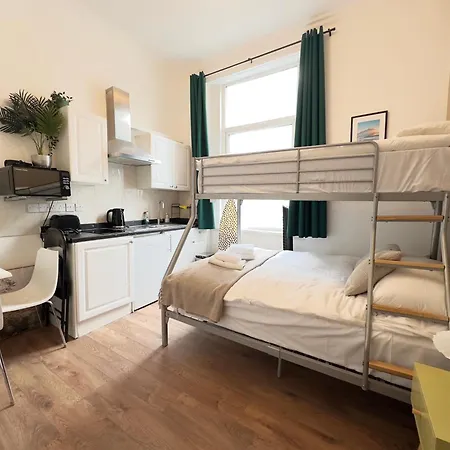 Cosy Paddington Apartments-2