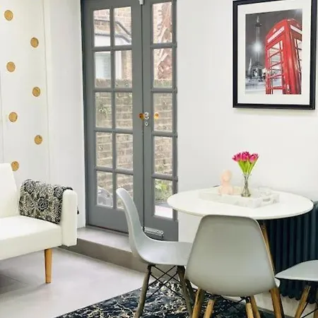 Charming 2Bd Modern Flat With Garden In Little Venice-3