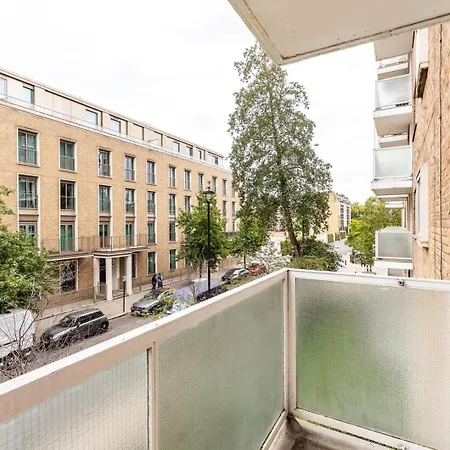 Belgravia Living-3