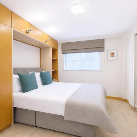 St Christopher'S Place Serviced Apartments By Globe Apartments-3