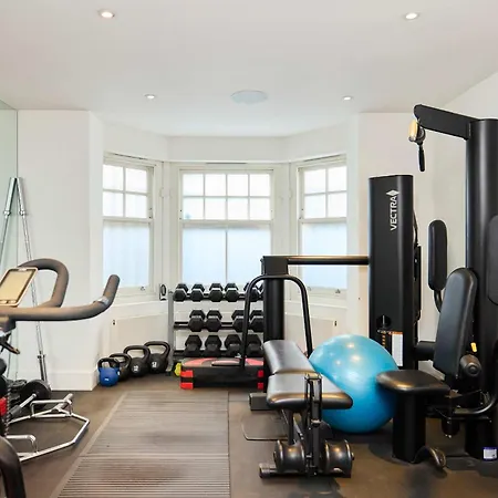 The Clapham Crib-3