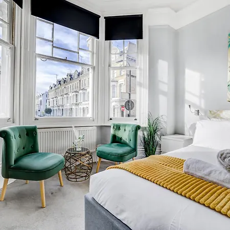 Stylish Garden Flat In Kensington Olympia-2