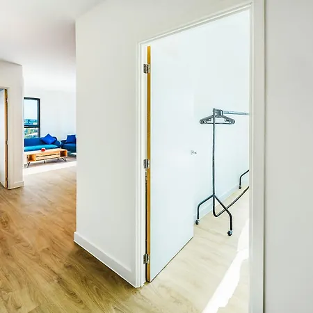 Prime Wembley Stadium Apartment Amazing Location Perfect For Professionals & Travellers-2