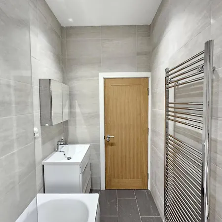 Modern Elegant Garden Apartment Near Tufnell Park Station - Quick Links To Central London-2
