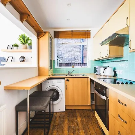 Beautiful One Bed Garden Flat In Muswell Hill-3