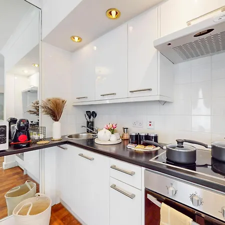 Park Lane Apartments Mayfair Collection-3