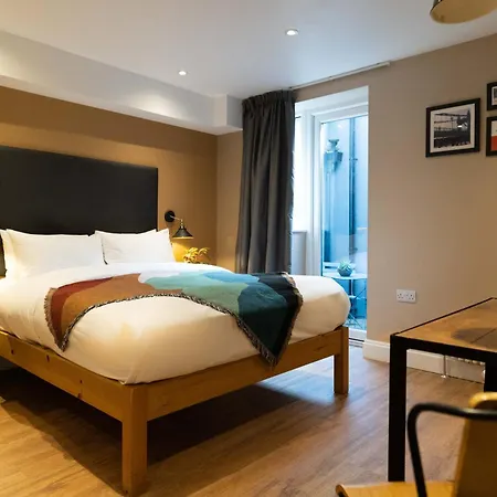 Lamington Apartments - London Hammersmith-3