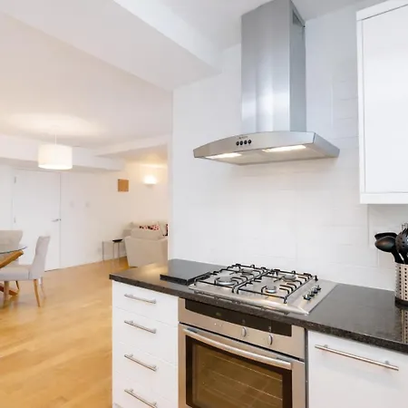 Roomspace Serviced Apartments - Kew Bridge Court-2