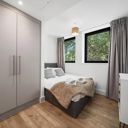 Executive Apartments In Bermondsey Free Wifi & Aircon By City Stay Aparts London-2