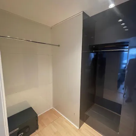 Apartament Central London - Soho, Piccadilly 2 Minutes Walk-2