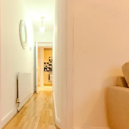 Hampstay-2