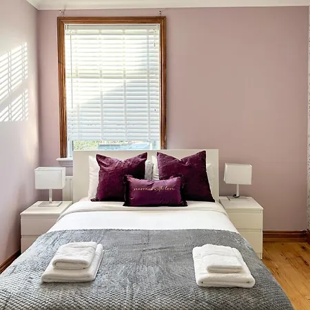 Fulham Rooms-2