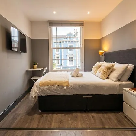 Lovely Lux Studios Near Kingscross And Central London Keyless Smart Check-In-3