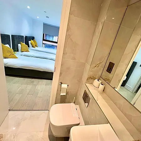 City Airport O2 Arena Excel Centre Canary Wharf Apartment In London-2