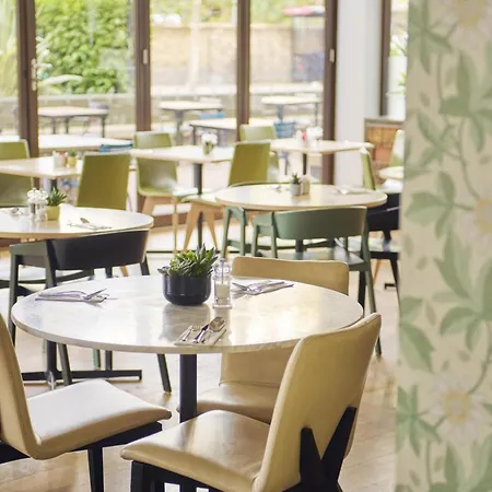 Doubletree By Hilton London - Hyde Park-3