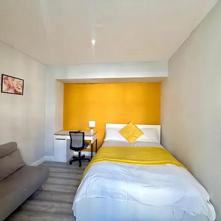 Kings Cross Guest House-2