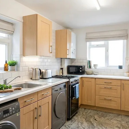 Spacious 3Br London Apartment Near Notting Hill-3