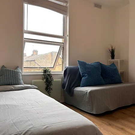 London Studio Stays-3