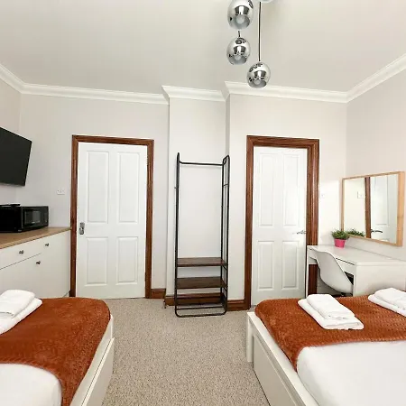 Fulham Rooms-3