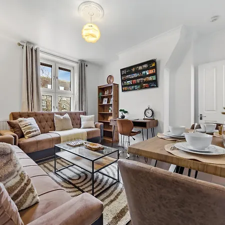 Central Ldn 2 Bed Flat, Nine Elms St, Sleeps Up To 8!-2