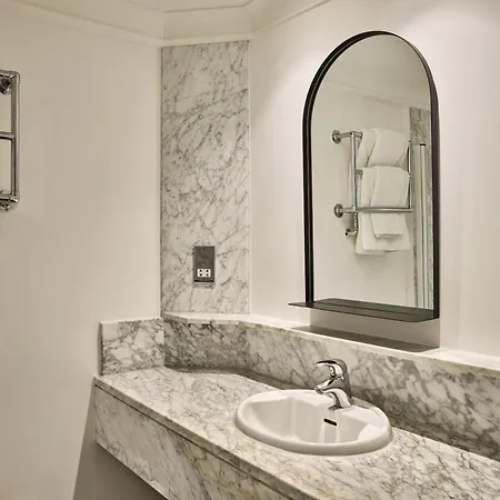 Radisson Blu Hotel, London Euston Square-2