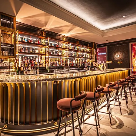 The Cumberland, London-3