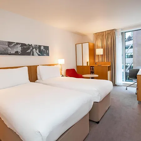 Doubletree By Hilton Hotel London - Tower Of London-3