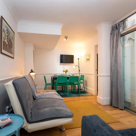 Italianflat - Warwick-3