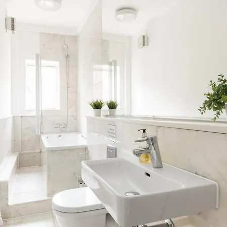 Modern One Bedroom In Fitzrovia, Central London-3