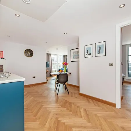 Farringdon Serviced Apartments By Lovelystay-2