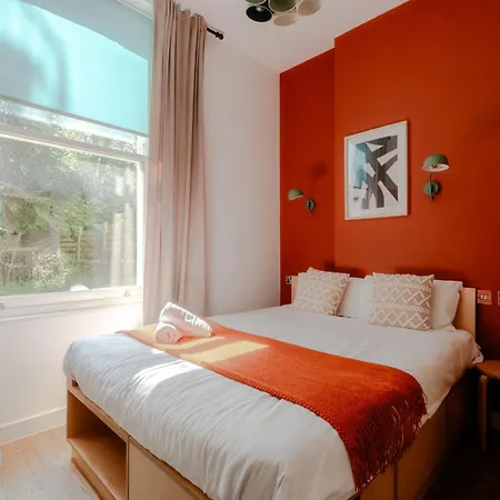 Kensington Stay-2